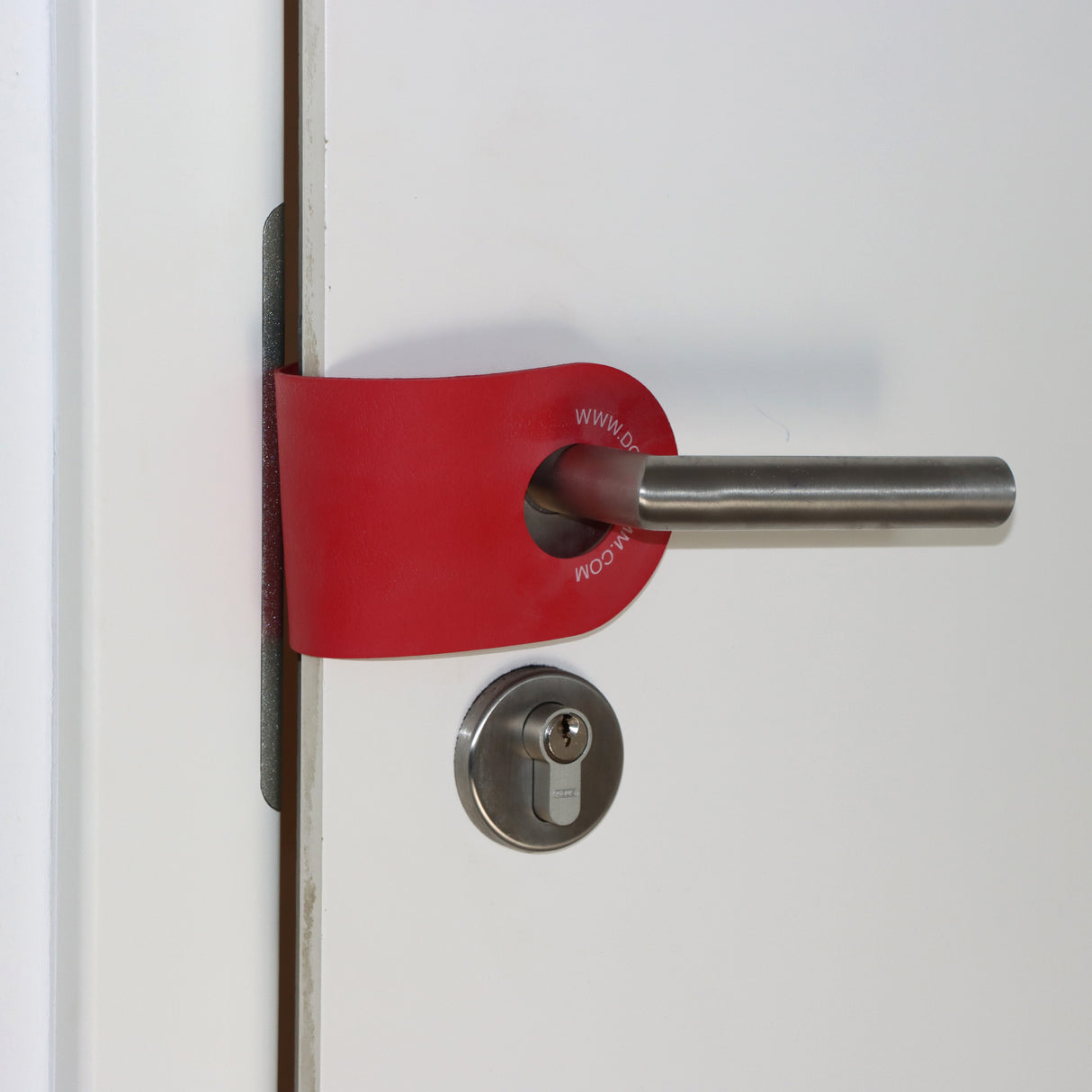 DoorJamm - the flexible door blocker for emergency services